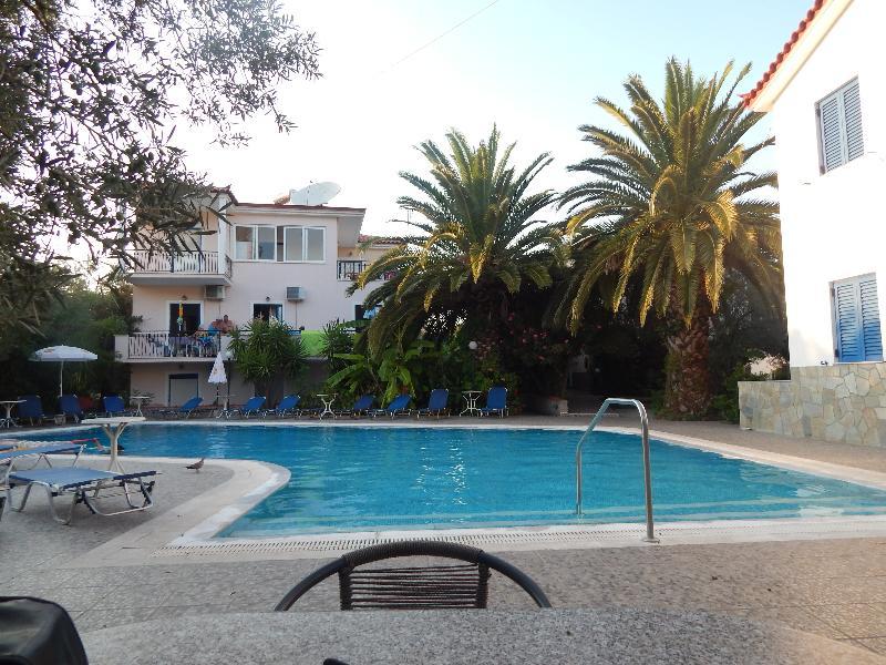 Aparthotel Anaxos Gardens Exterior foto